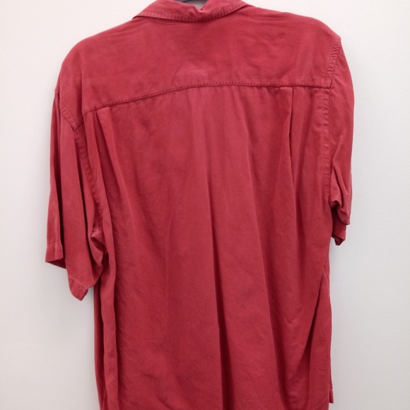 Tommy Bahama,Two shirts,Linen Size M - Picture 4 of 4